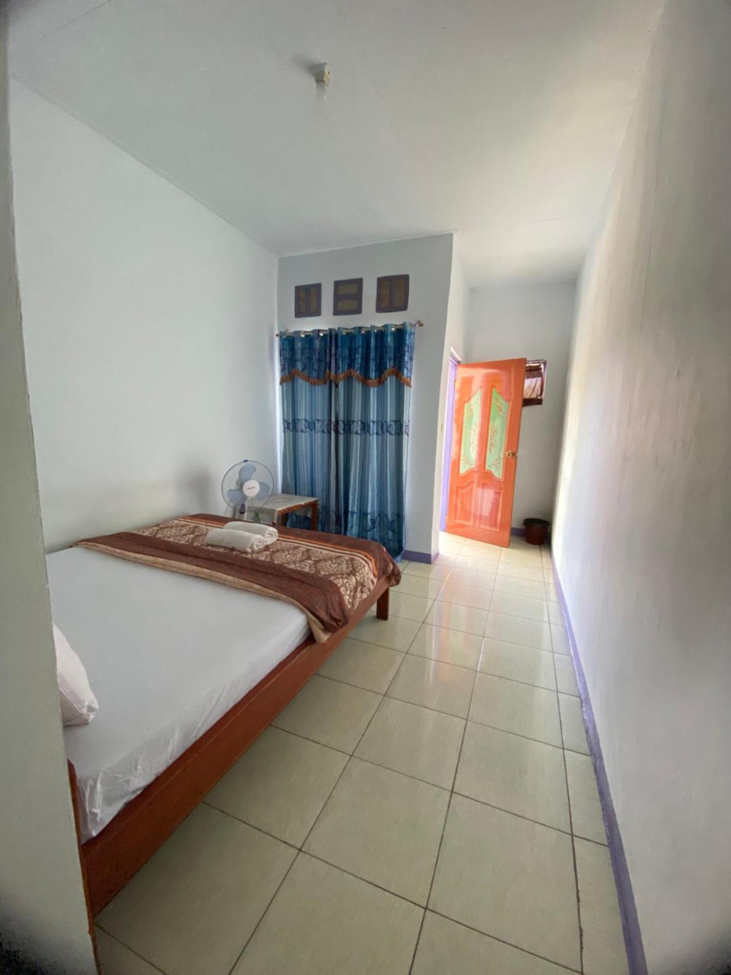 Mahoni Guest House Келимуту Экстерьер фото